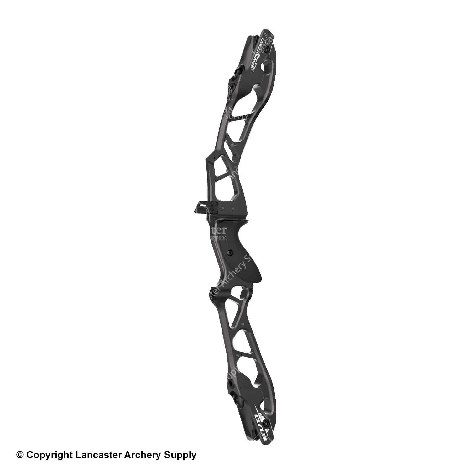 Sebastien Flute EVO 25" ILF Recurve Riser 3 Sebastien Flute EVO 25" ILF Recurve Riser - Image 3
